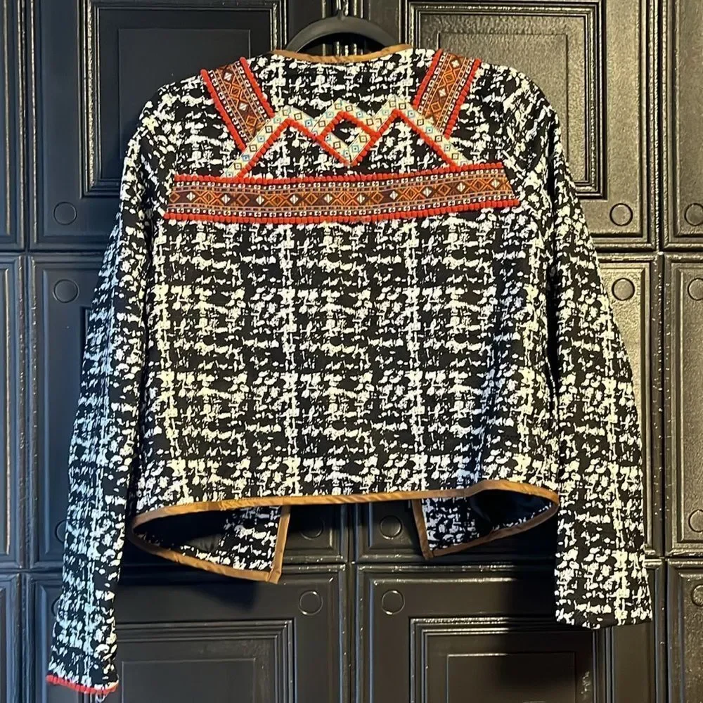 Justfab Embroidered statement jacket - Picture 2 of 4